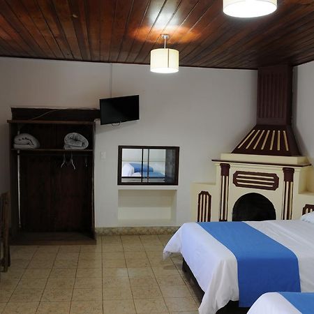 Hotel Casa Petra San Cristóbal de Las Casas Екстериор снимка